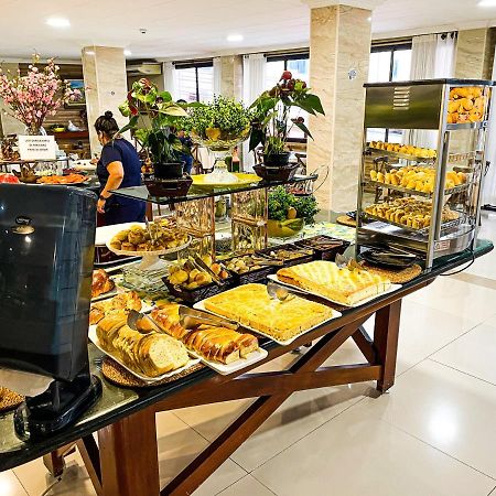 קורומבה Nacional Palace Hotel מראה חיצוני תמונה